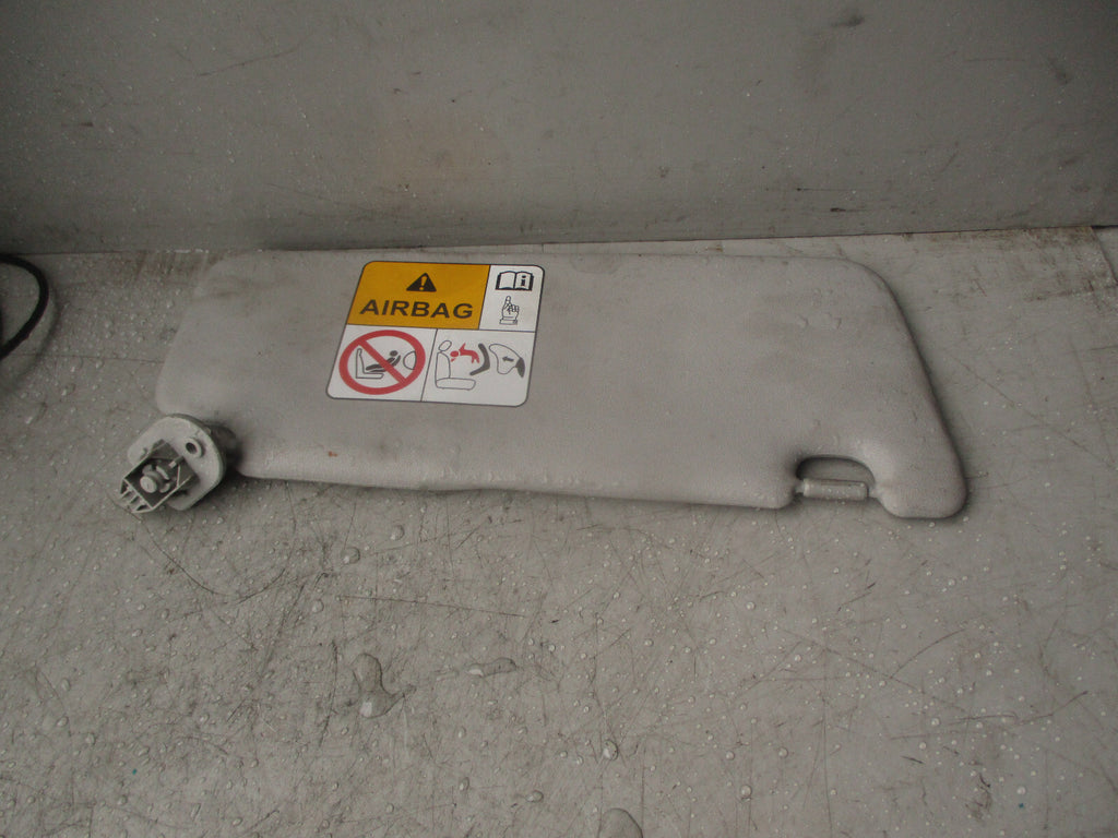 2018 SUZUKI IGNIS 1.2 PETROL NSF PASSENGER SIDE LEFT FRONT SUN VISOR