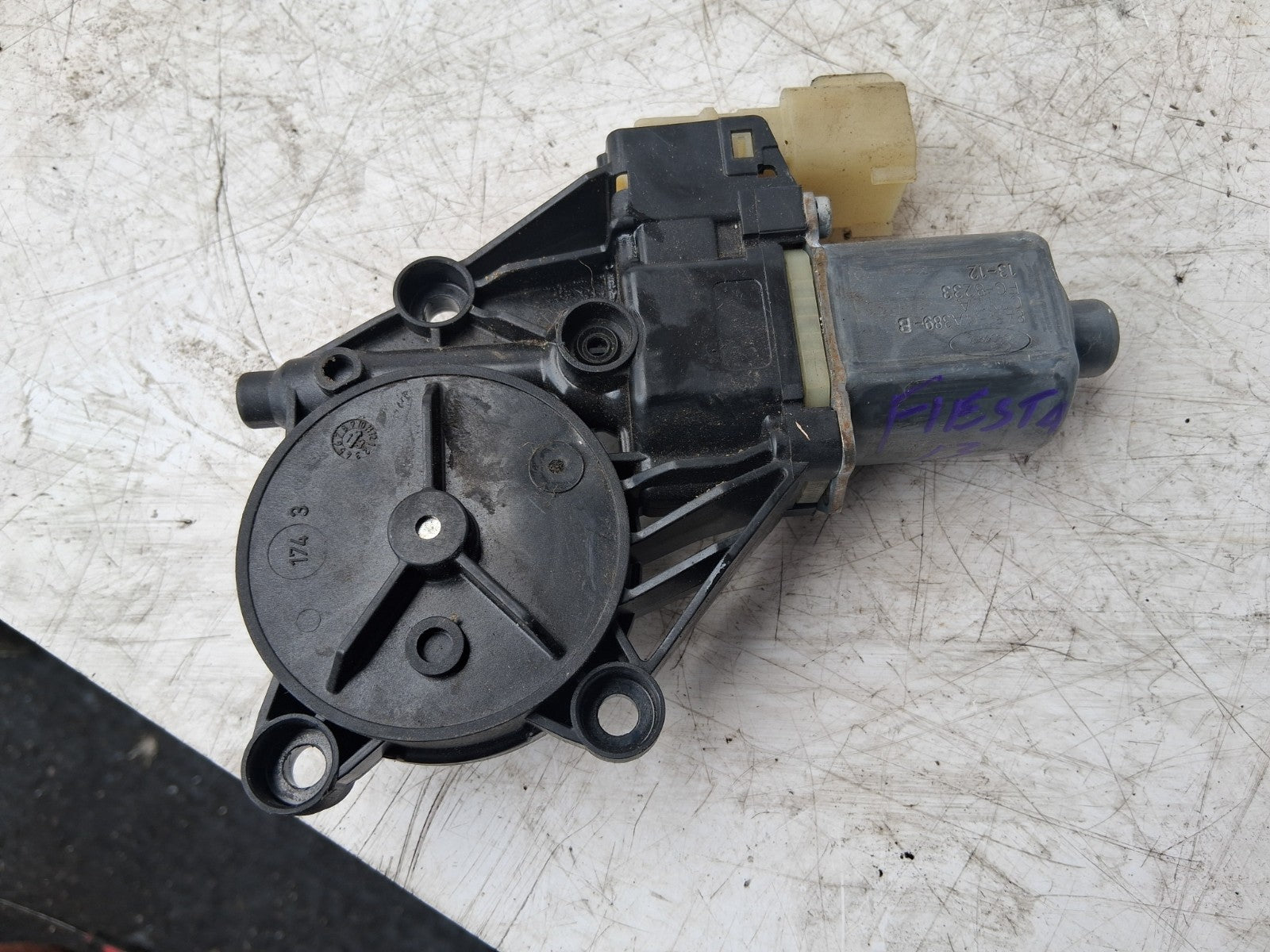 2014 FORD FIESTA MK7 NSF PASSENGER SIDE FRONT LEFT WINDOW MOTOR 0130822618