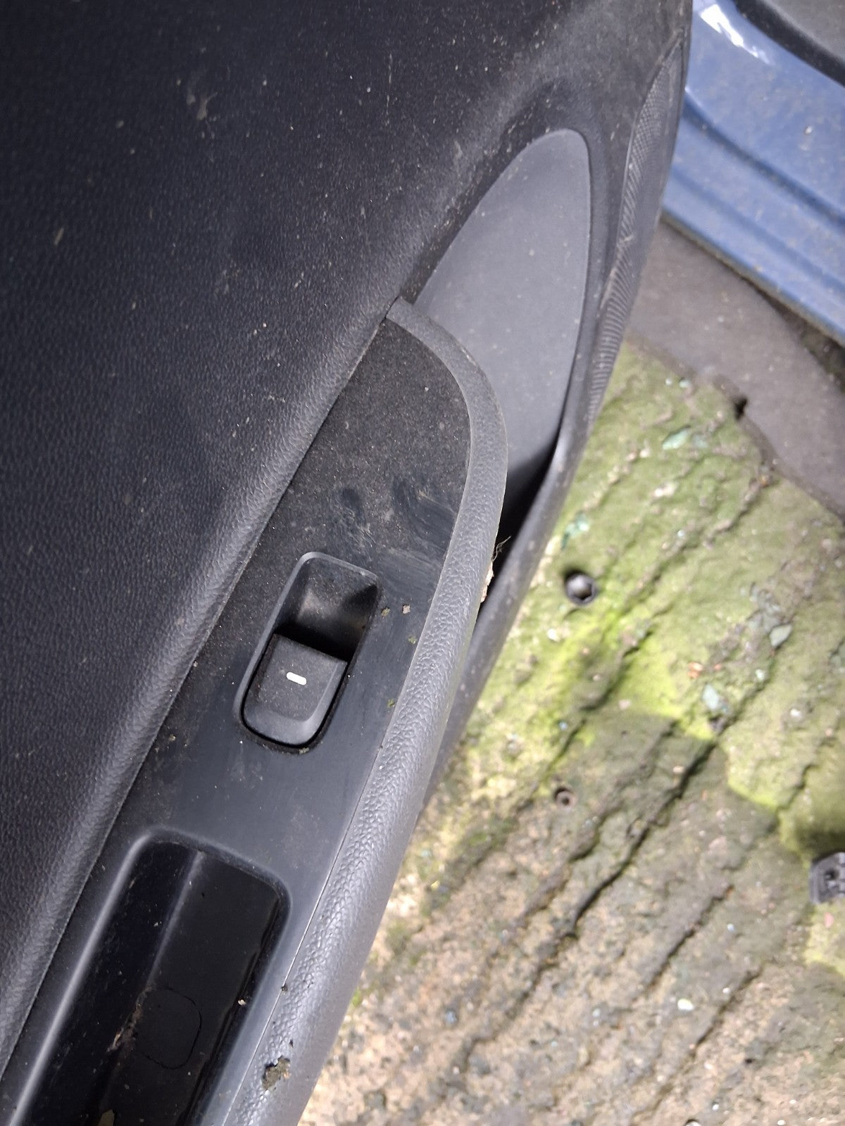 2017 HYUNDAI i10 MK2 NSR PASSENGER SIDE REAR LEFT WINDOW CONTROL SWITCH