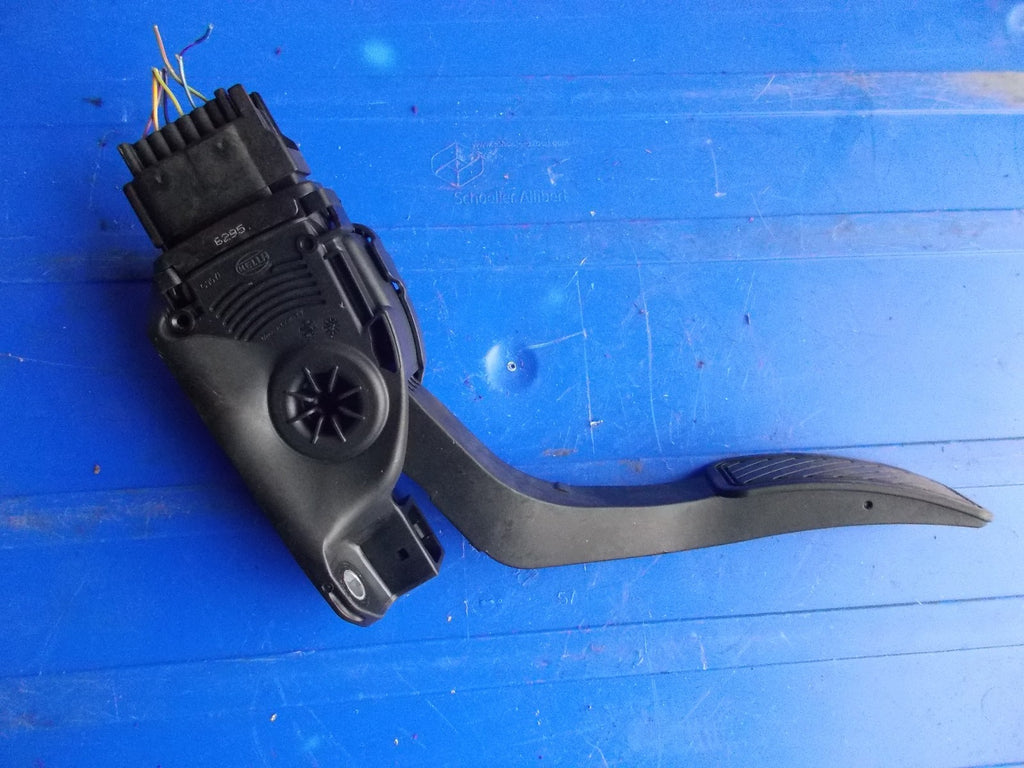 2015 FORD FIESTA MK6 ACCELERATOR TROTTLE PEDAL 8V219F836AB