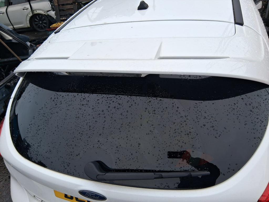 2017 FORD FOCUS MK3 COMPLETE REAR TAILGATE BOOTLID FROZEN WHITE 5F