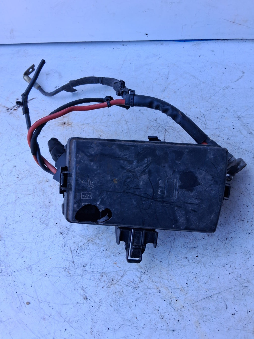 2023 VW VOLKSWAGEN TIGUAN MK2 2.0 DIESEL FUSE BOX
