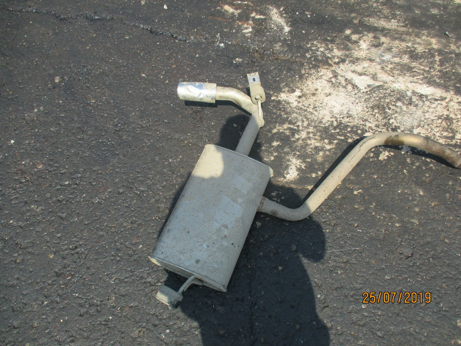 AUDI A3 8V (MK3) 1.6 DIESEL EXHAUST CENTRE PIPE BACK BOX