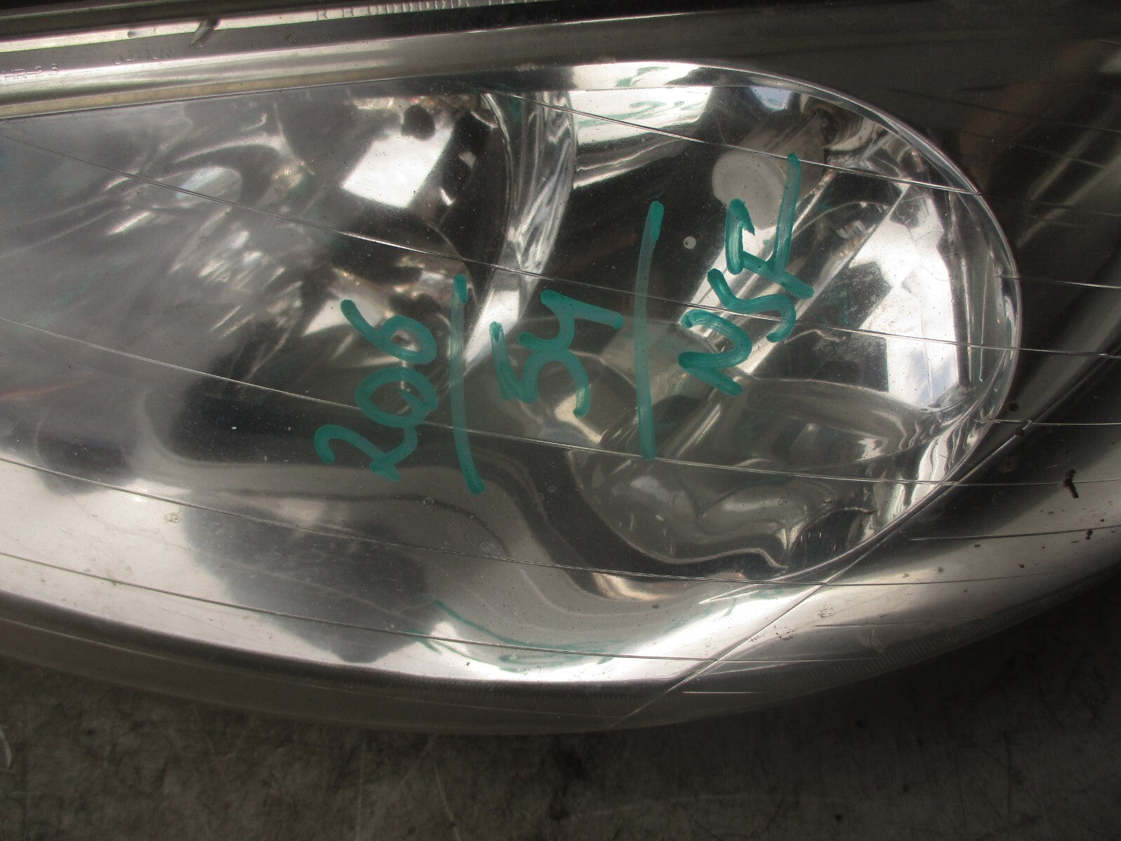 2005 PEUGEOT 206 NSF PASSENGER SIDE FRONT LEFT HEADLIGHT LAMP 9630869780