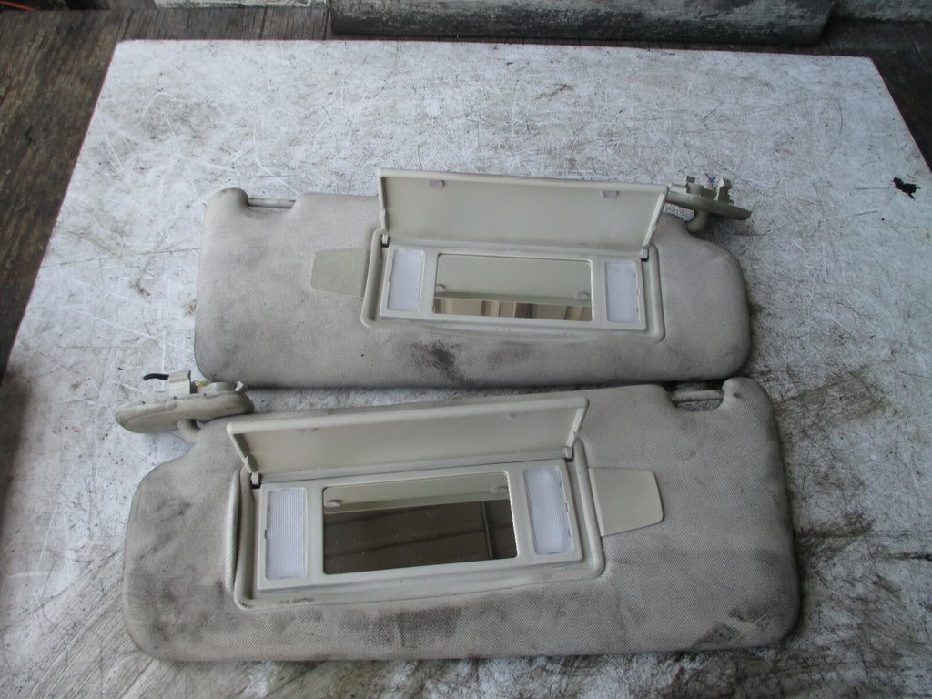 LAND RANGE ROVER 2013 PASSENGER DRIVER SIDE SUN SHADE VISOR SET GREY MIRROR