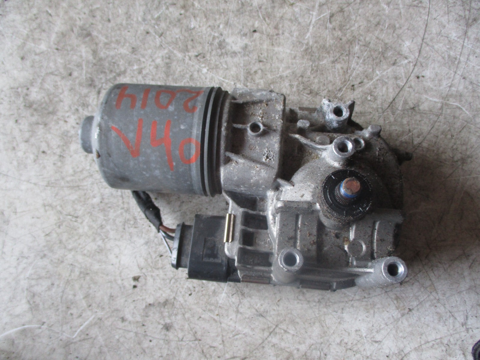 VOLVO V40 2014 FRONT WIPER MOTOR ONLY 3397021424