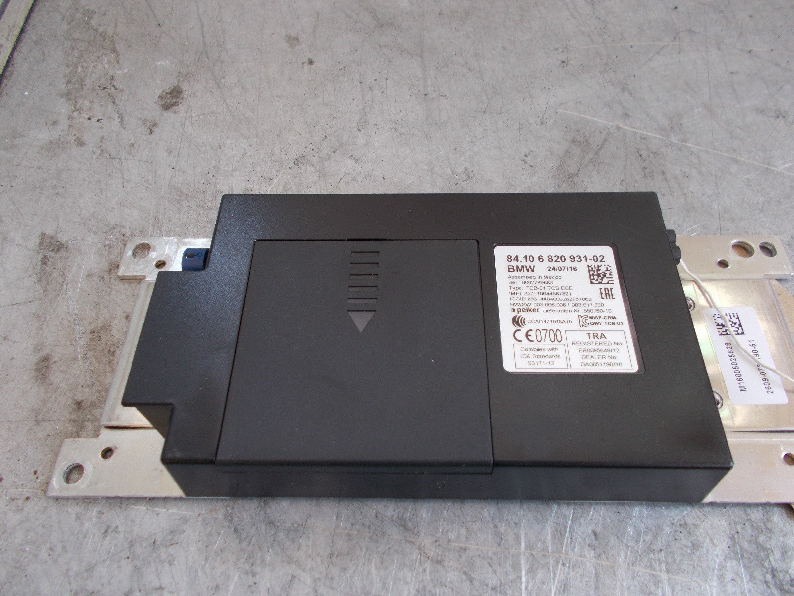 BMW 1 SERIES F20 F21 120i COMMUNICATED CONTROL MODULE UNIT 6820931 02