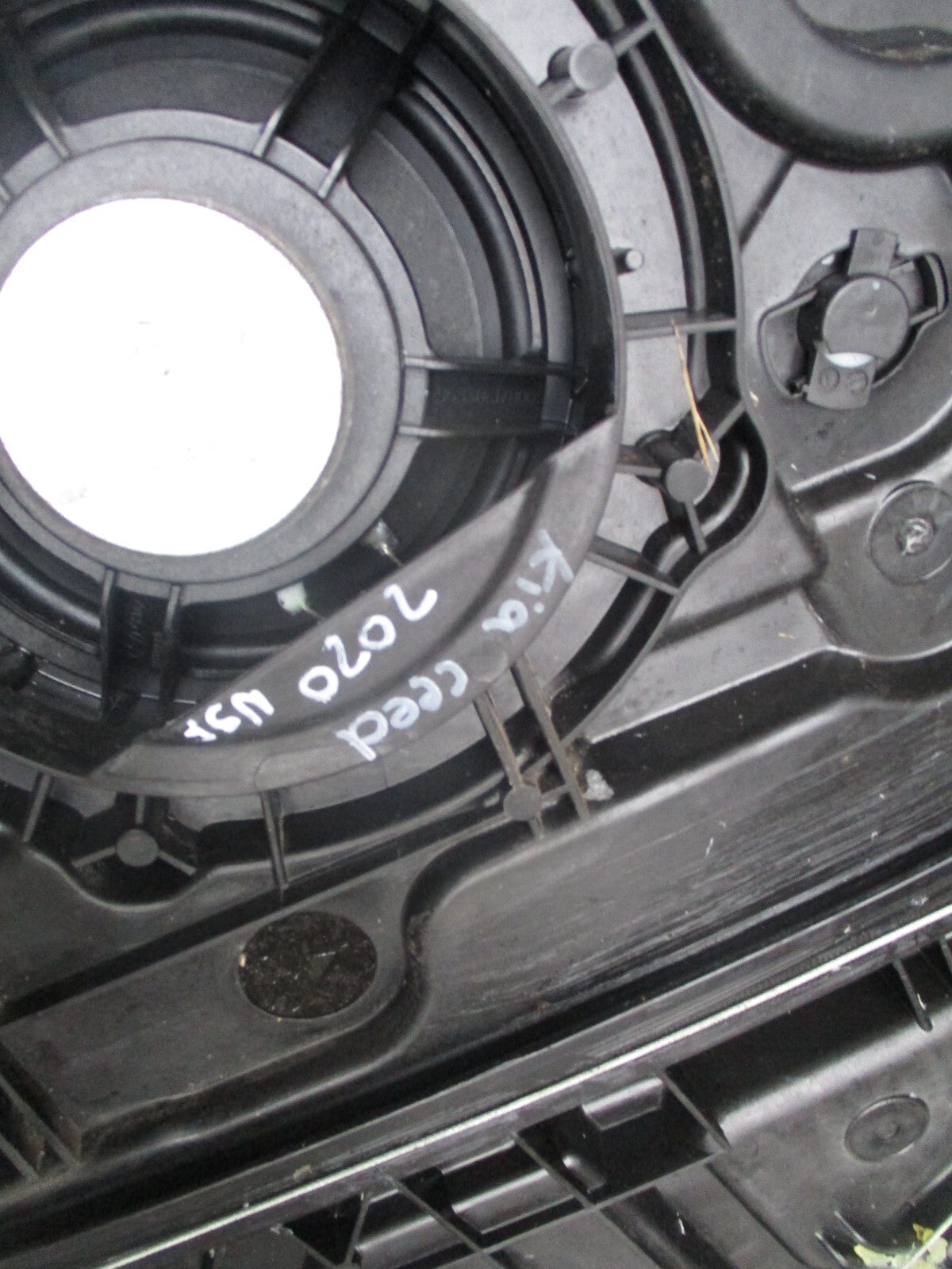 KIA CEED MK3 2019 NSF PASSENEGR SIDE FRONT WINDOW MOTOR REGULATOR