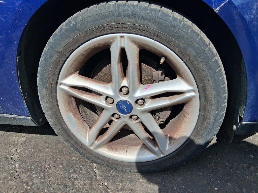 2015 FORD FOCUS MK3 17 INCH SINGLE ALLOY WHEEL WITH TYRE 215/50R17 REF 2