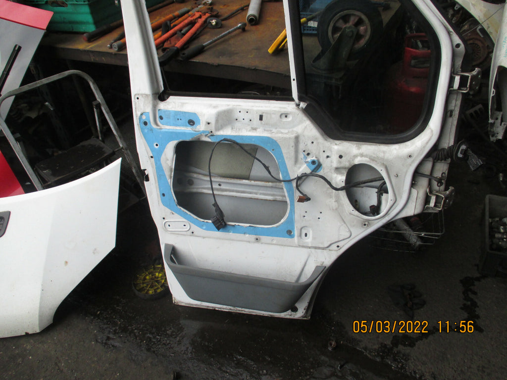 FORD TRANSIT 2009 MK7 NSF FRONT PASSENGER SIDE COMPLETE DOOR WHITE