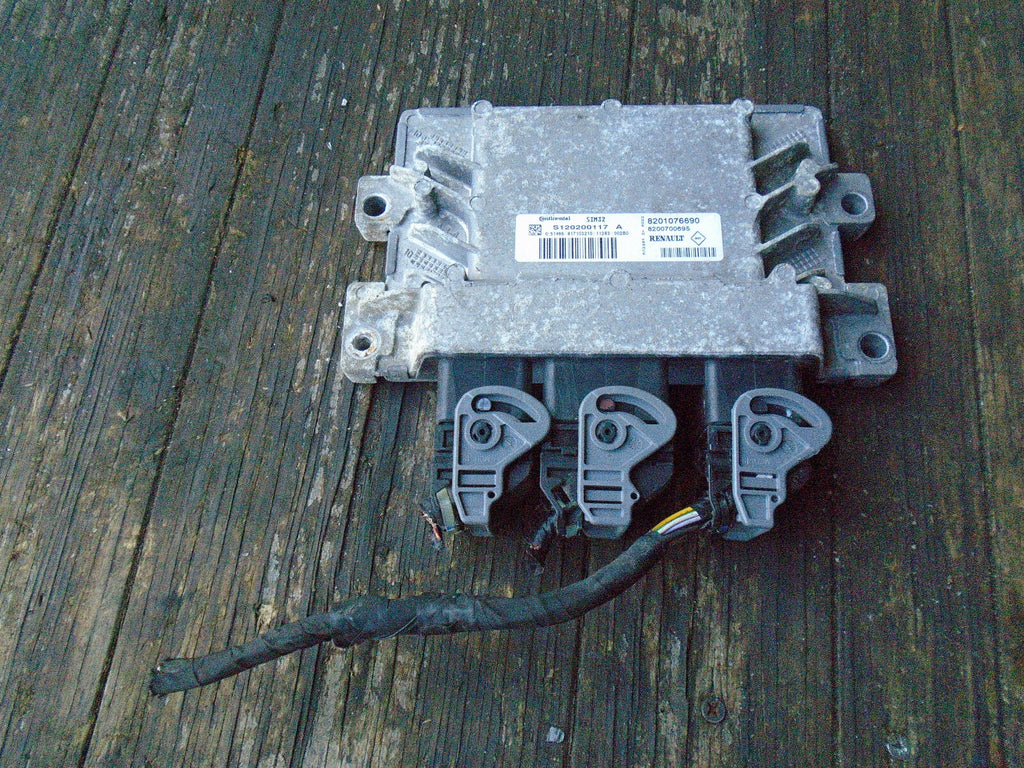 RENAULT TWINGO MK2 1.2 PETROL ECU ENGINE CONTROL MODULE UNIT 8201076690