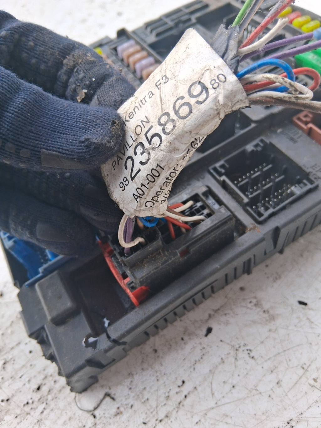 PEUGEOT 308 MK2 2018 FUSE BOX BCU BODY CONTROL UNIT 981985128001
