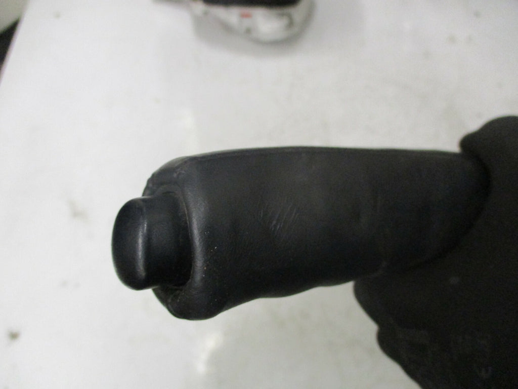 SKODA YETI 5L 2014 HAND BRAKE PARKING LEVER HANDLE 1Z2711303