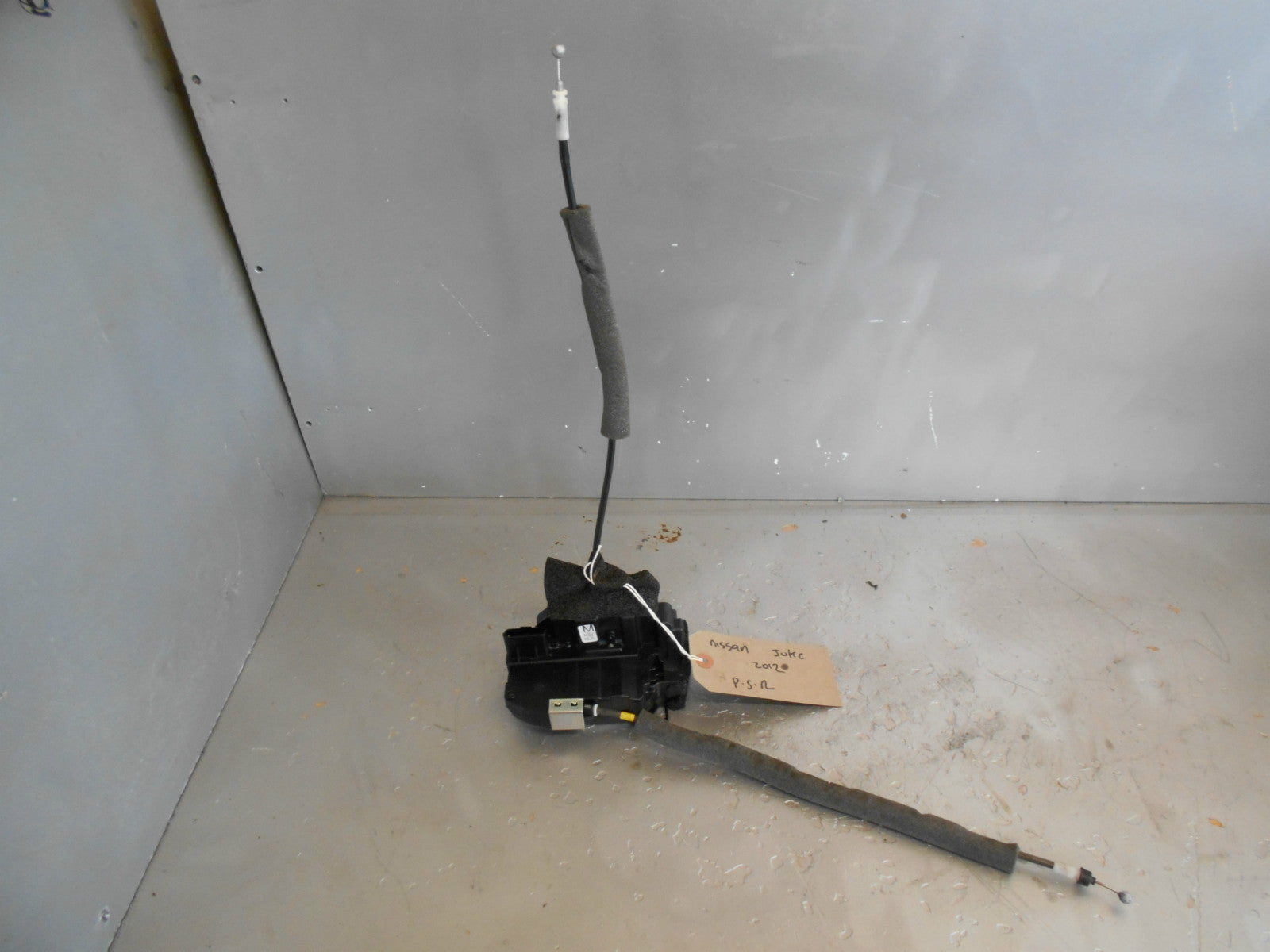 NISSAN JUKE 2012 5 DOOR NSR PASSENGER SIDE REAR DOOR LOCK MECH MECHANISM