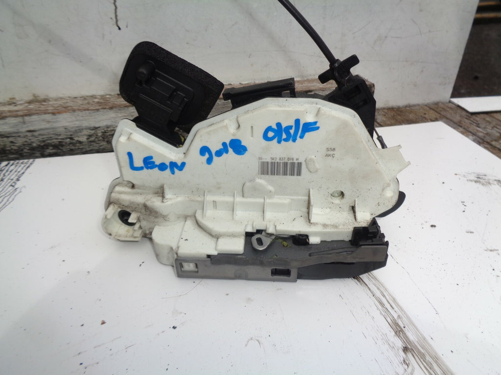 SEAT LEON MK3 2018 OFF DRIVER SIDE FRONT DOOR LOCK MECH 5k2837016H