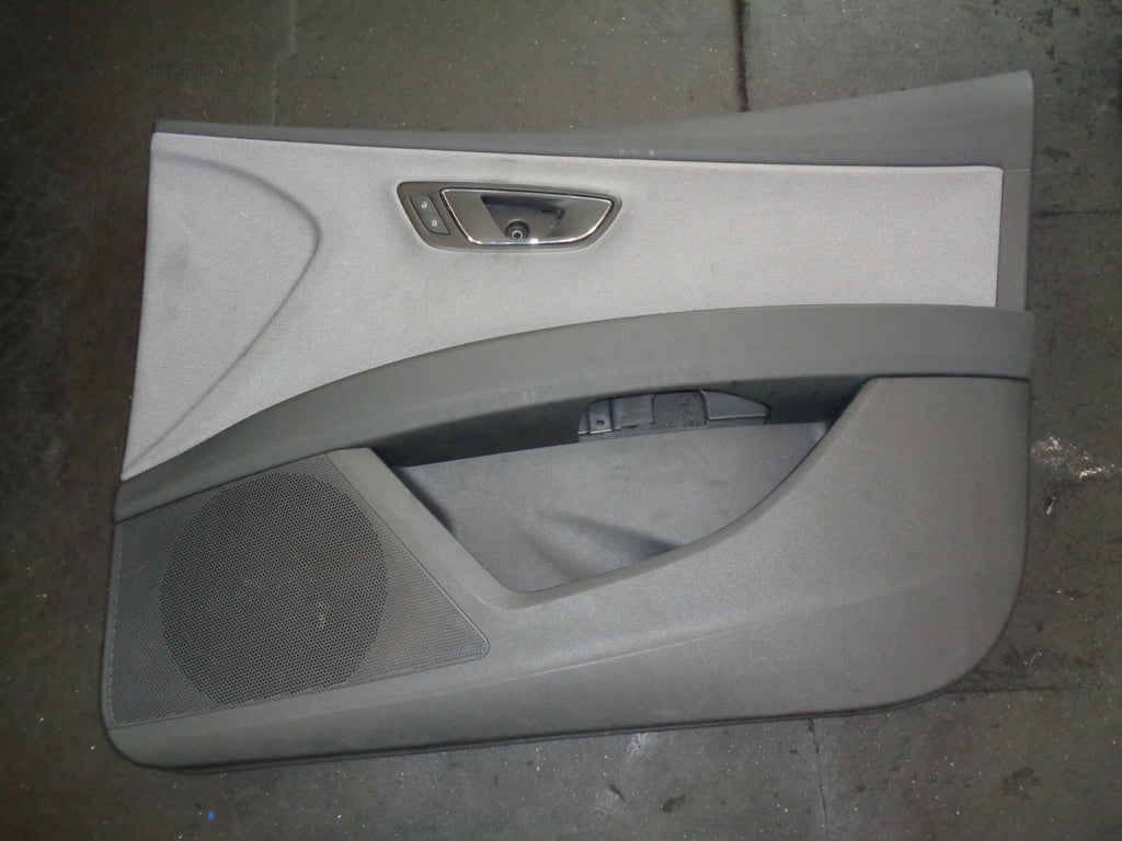 SEAT LEON 2013 MK3 OSF DRIVER SIDE FRONT DOOR DOOR CARD