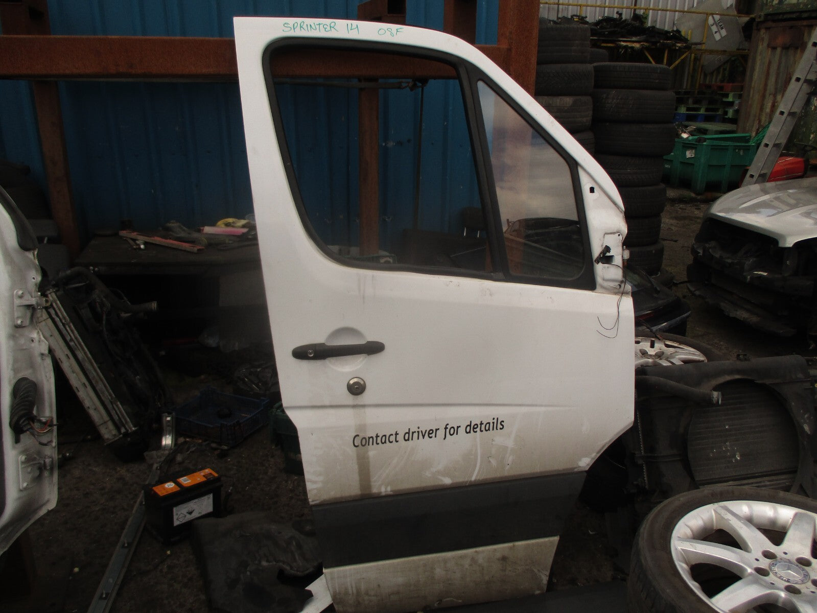 2014 MERCEDES SPRINTER W906 OSF DRIVER SIDE FRONT RIGHT COMPLETE DOOR WHITE