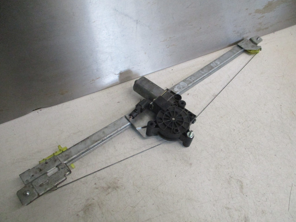 VAUXHALL VIVARO MK1 2014 NSF PASSENGER SIDE FRONT WINDOW MOTOR REGULATOR