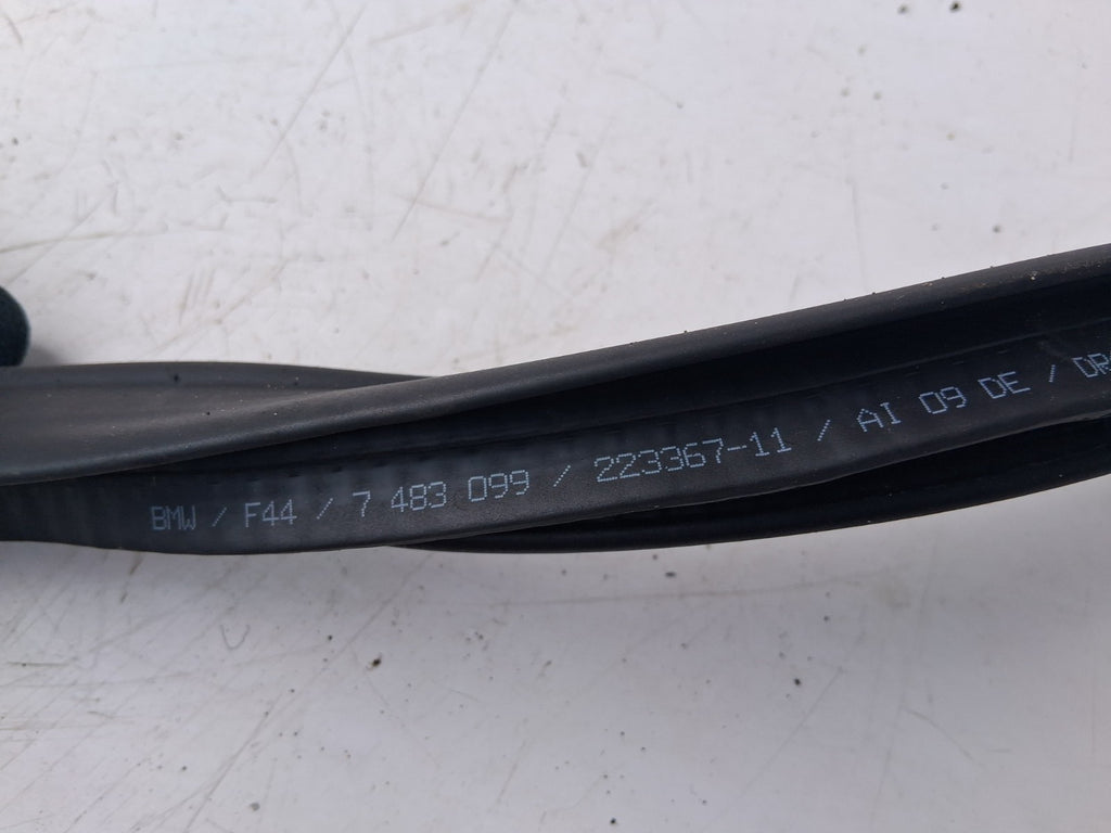 2024 BMW 2 SERIES F44 COUPE OSR DRIVER SIDE REAR RIGHT DOOR RUBBER SEAL 22336711
