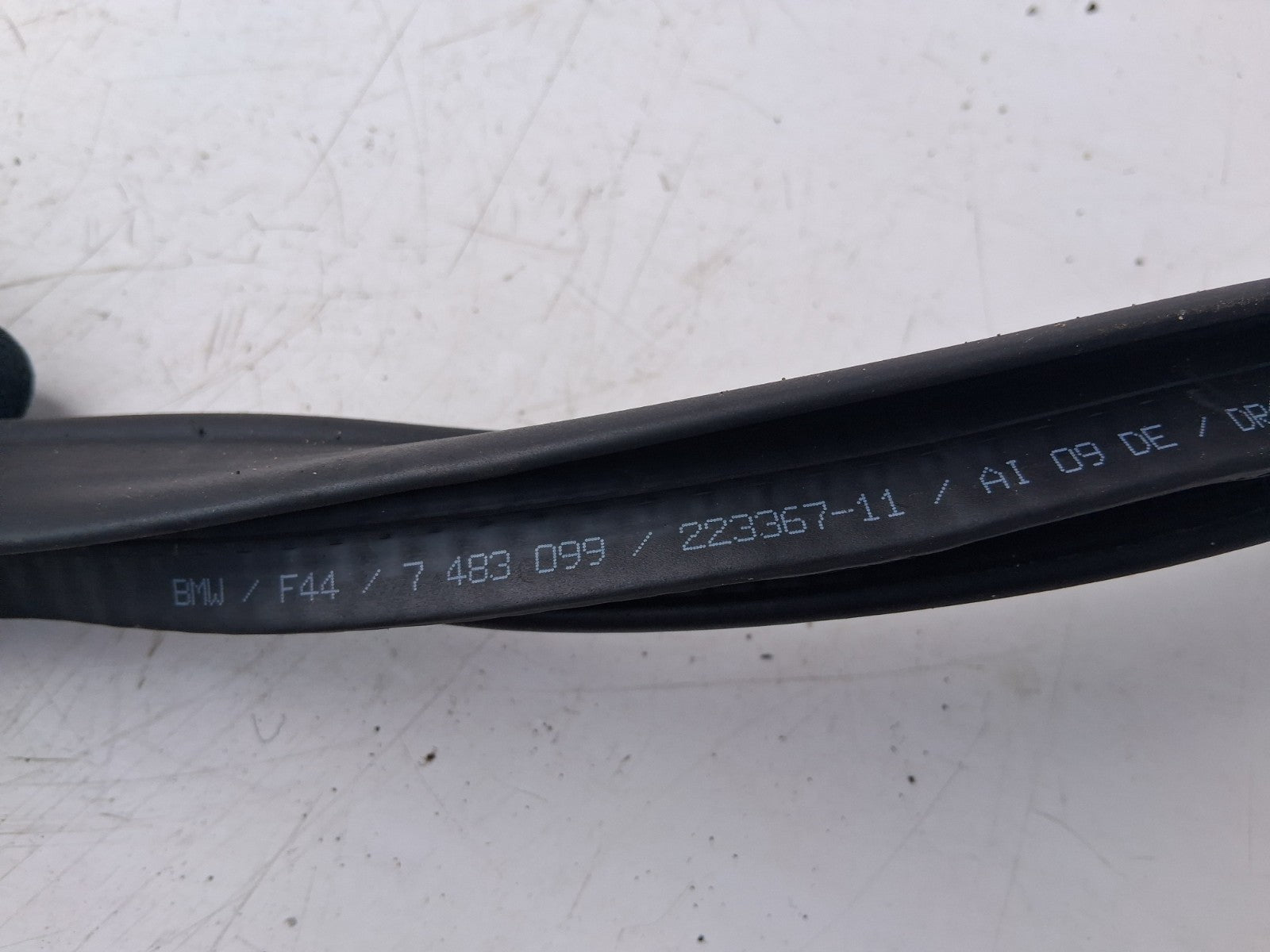 2024 BMW 2 SERIES F44 COUPE OSR DRIVER SIDE REAR RIGHT DOOR RUBBER SEAL 22336711