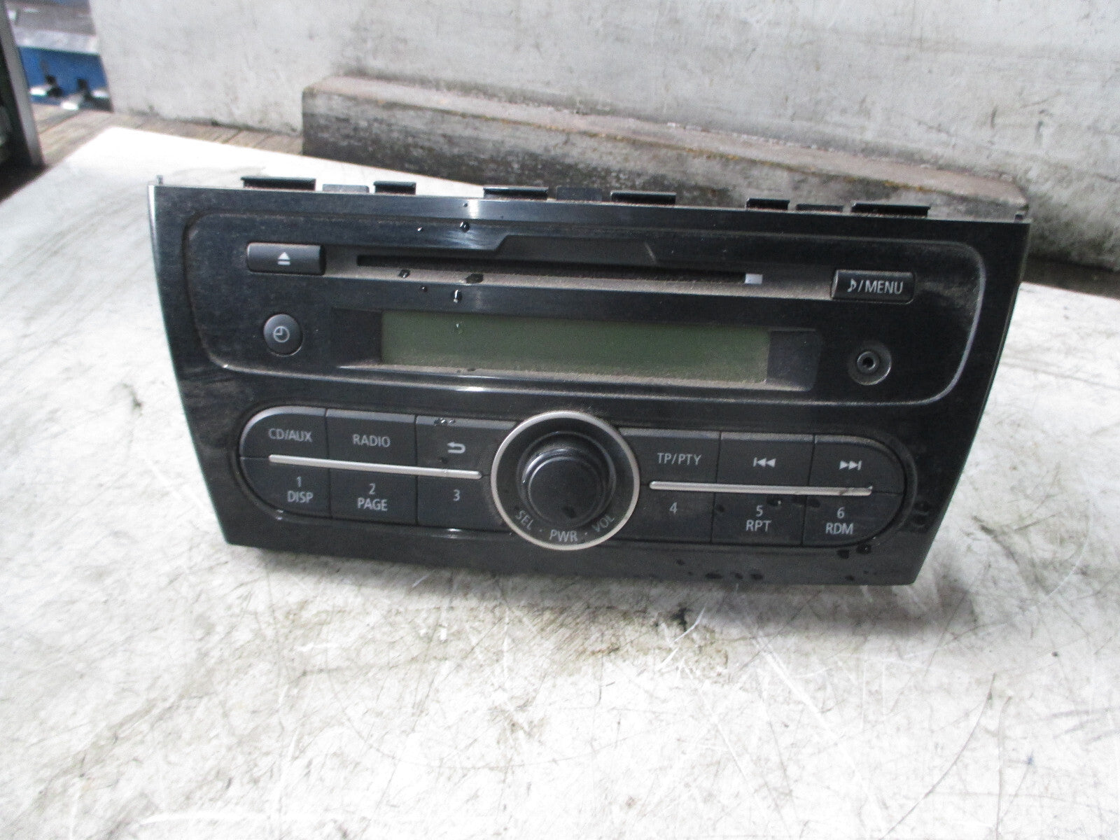 MITSUBISHI MIRAGE 3 2014 MK6 RADIO CD PLAYER STEREO HEAD UNIT 8701A358