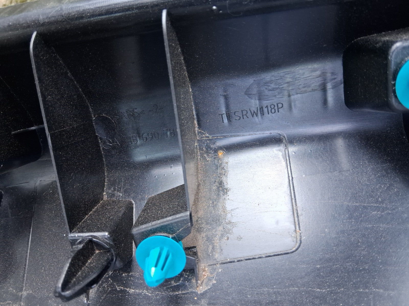 2023 MERCEDES CLA C118 REAR TRUNK BOOT LOCK TRIM COVER A1186907800