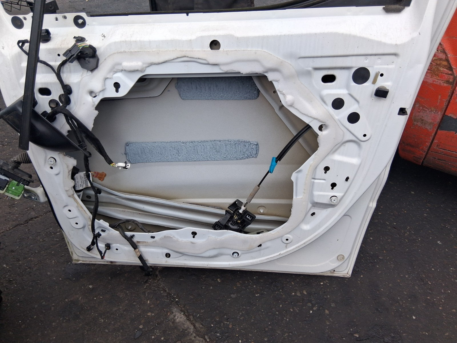 2021 PEUGEOT PARTNER MK3 K9 OSF DRIVER SIDE FRONT BARE DOOR WHITE