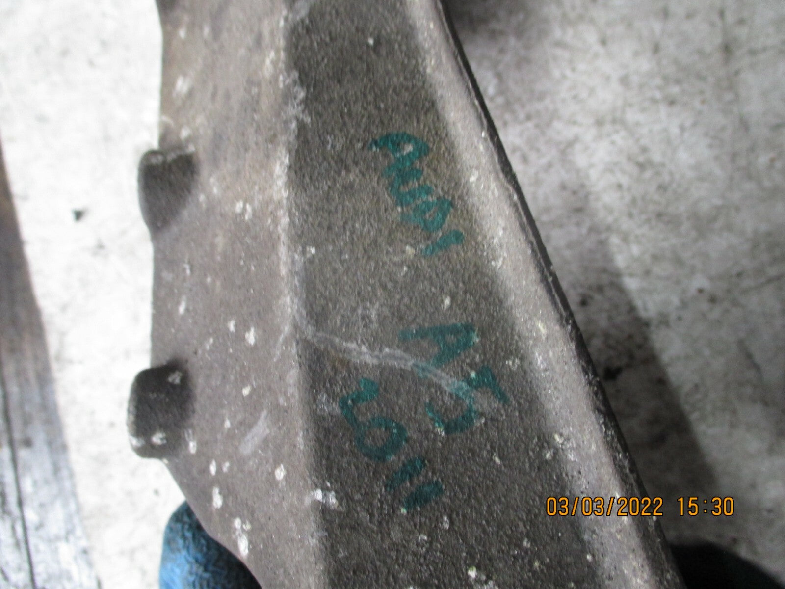 AUDI A5 8T 2011 2.0 TDI GEARBOX MOUNT CRADLE BRACKET 8K0399263AF