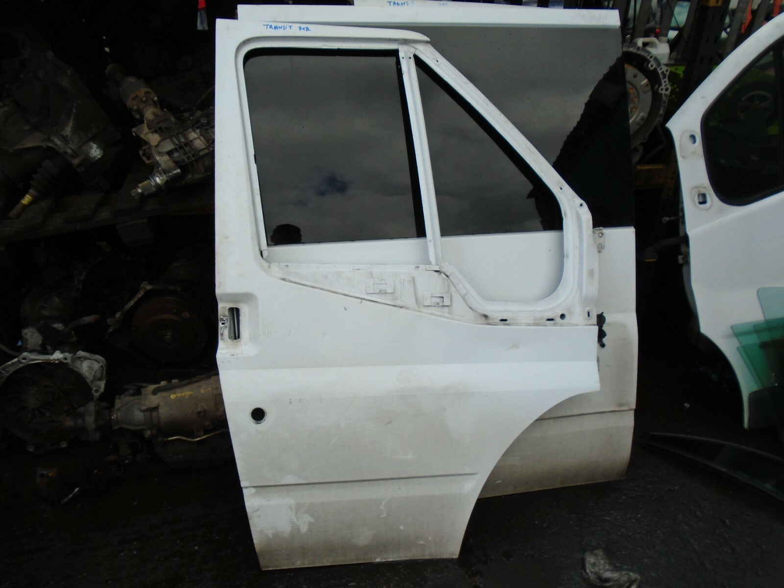 FORD TRANSIT MK7 VAN 2012 OSF DRIVER SIDE FRONT BARE DOOR SHELL FRAME WHITE
