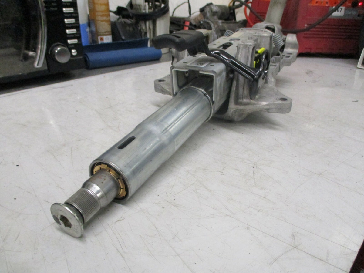 MERCEDES GLA 2014 ADJUSTABLE STEERING COLUMN SHAFT A2464600509 A2464602416Q07