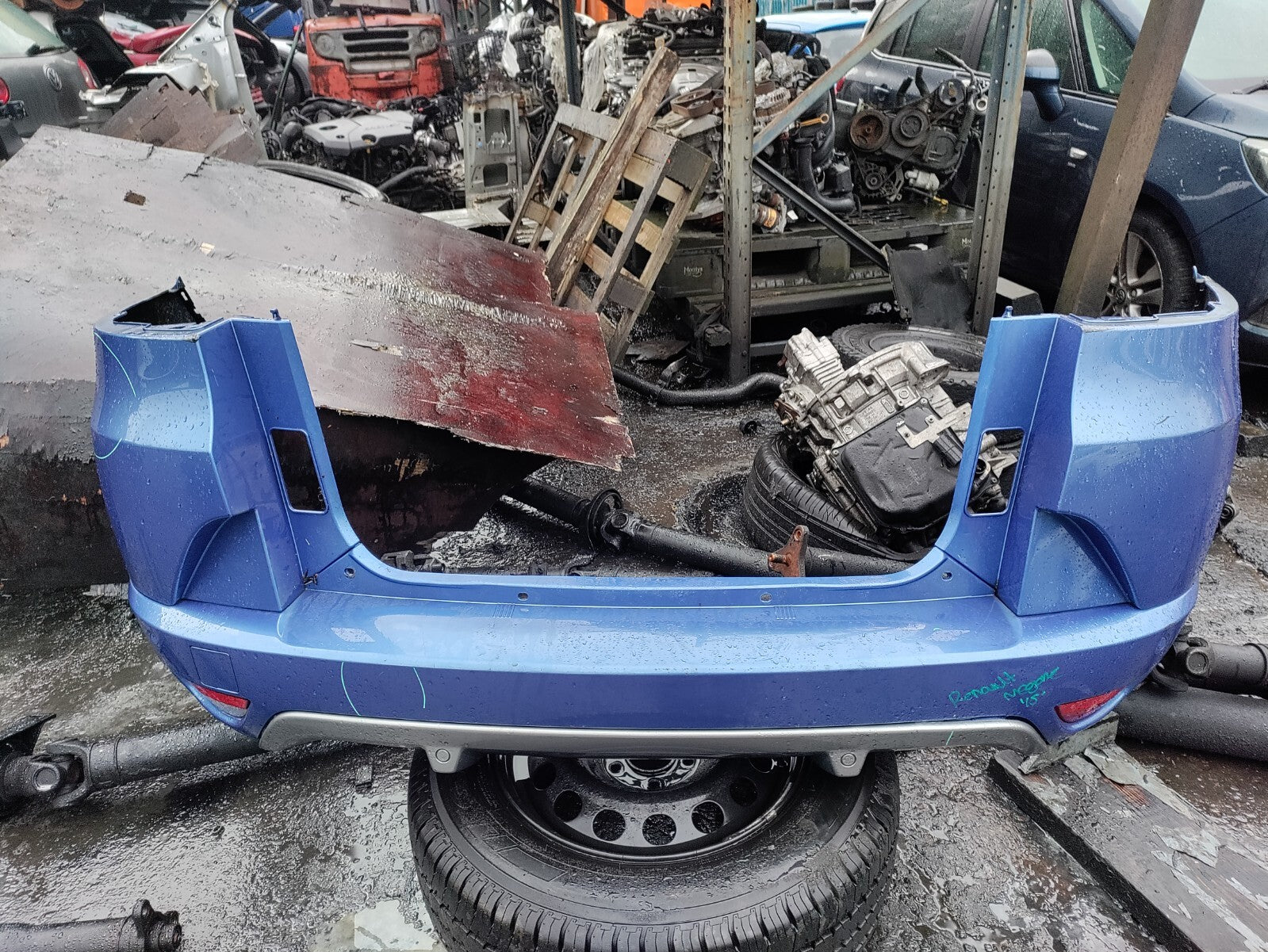 2015 RENAULT MEGANE CONVERTIBLE COMPLETE REAR BUMPER BLUE