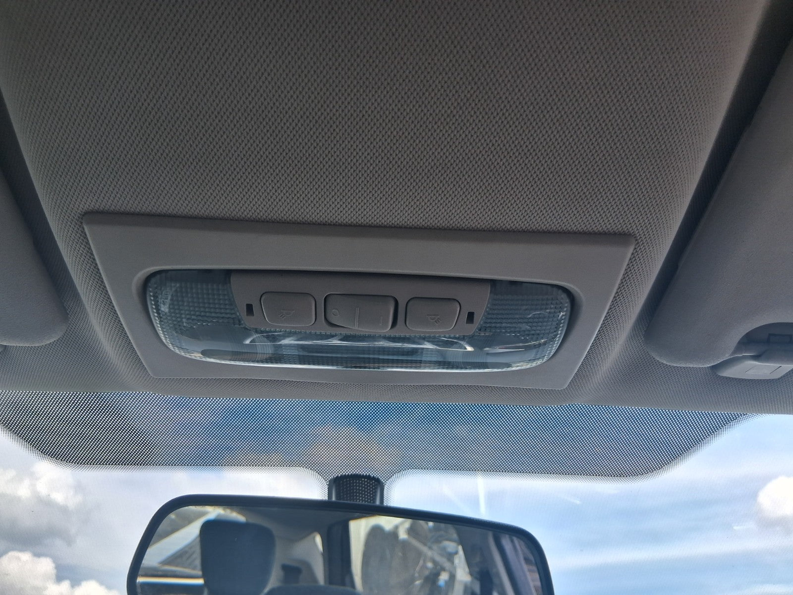 2012 FORD FIESTA MK7 FRONT INTERIOR ROOF READING COURTESY LIGHT