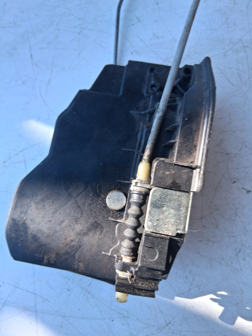 BMW 1 SERIES 2015 NSR PASSENGER SIDE REAR DOOR CENTRAL LOCKING CATCH A053702