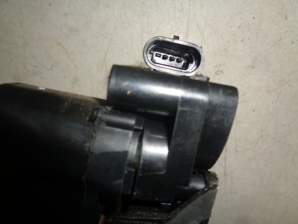 VAUXHALL VIVA 2016 OSF DRIVER SIDE FRONT DOOR LOCK MECHANISM