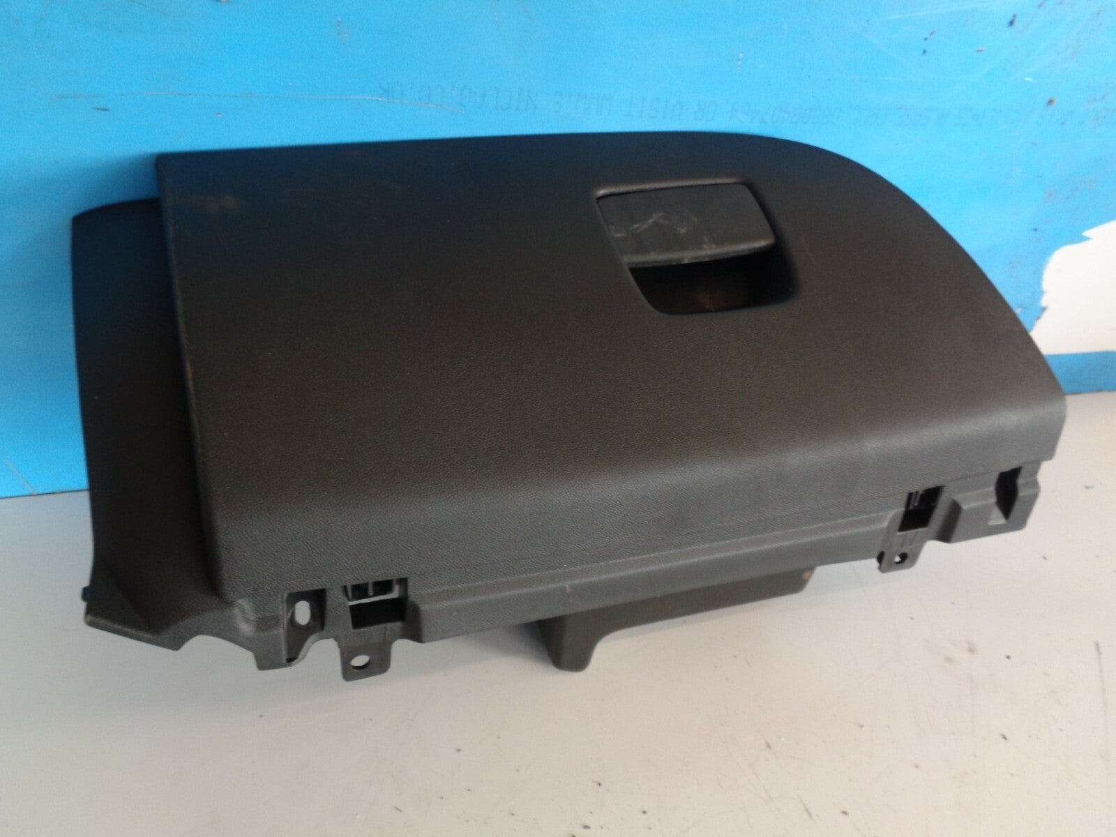 VAUXHALL CORSA MK4 2017 DASHBOARD GLOVE BOX COMPARTMENT 13382336