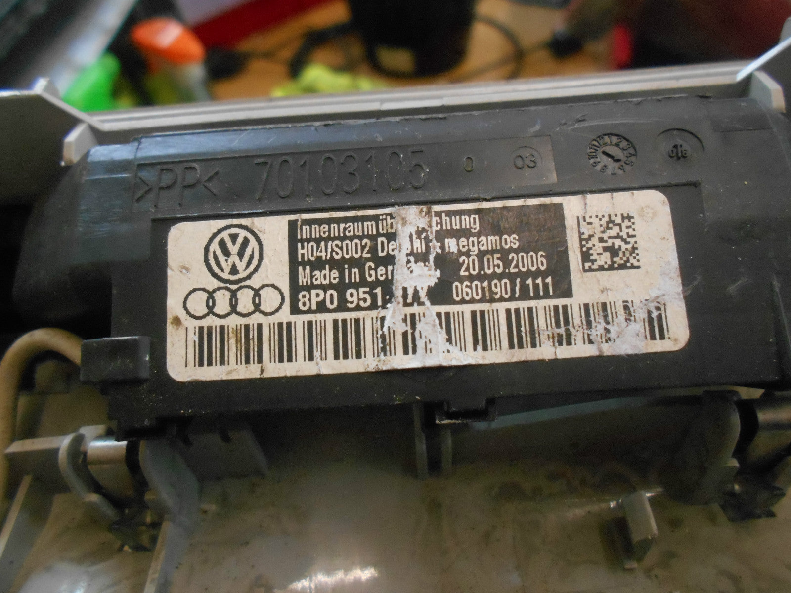 AUDI A3 8P MK2 2006 INTERIOR READING MAP COURTESY LIGHT 8P0947135D