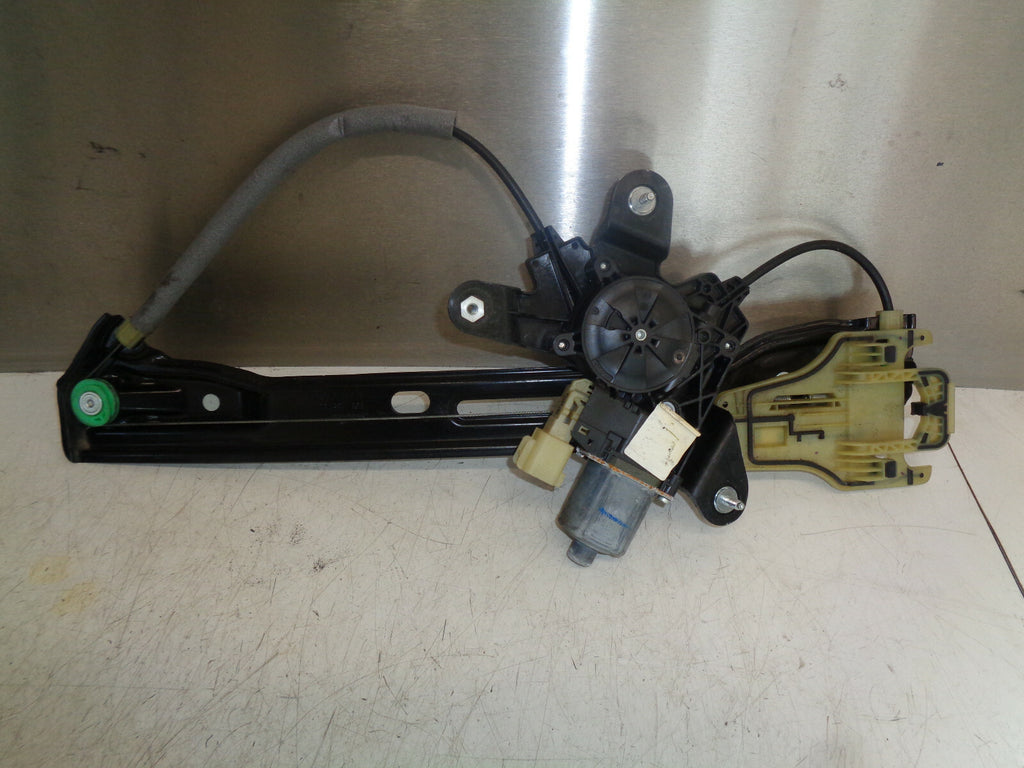 FORD MONDEO MK5 2016 NSR PASSENGER REAR DOOR WINDOW REGULATOR MOTOR MECHANISM