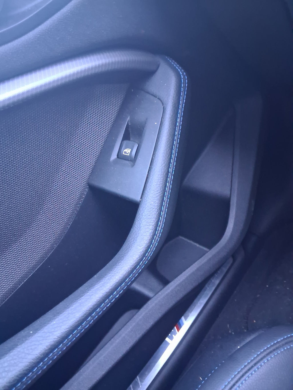 2024 BMW 2 SERIES F44 COUPE M SPORT NSF PASSENGER SIDE FRONT LEFT WINDOW SWITCH