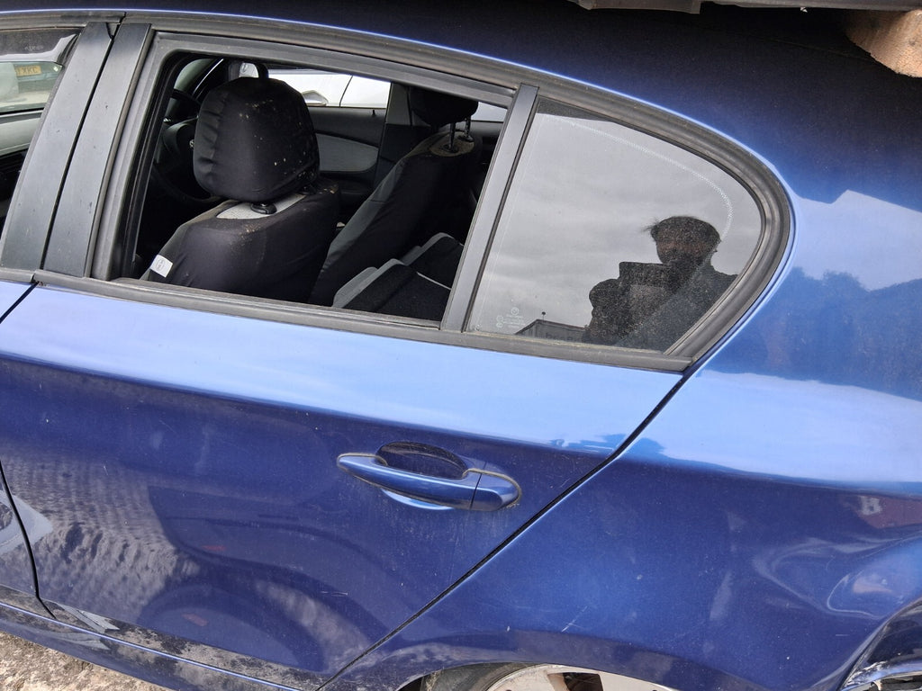 2011 BMW 1 SERIES COMPLETE NSR PASSENGER SIDE REAR LEFT DOOR DEEP SEA BLUE A76