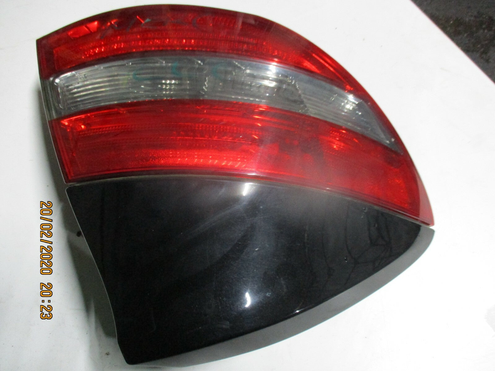 MERCEDES CLC CLASS CL203 2010 NSR PASSENGER SIDE REAR BRAKE LIGHT A2038205164KZ