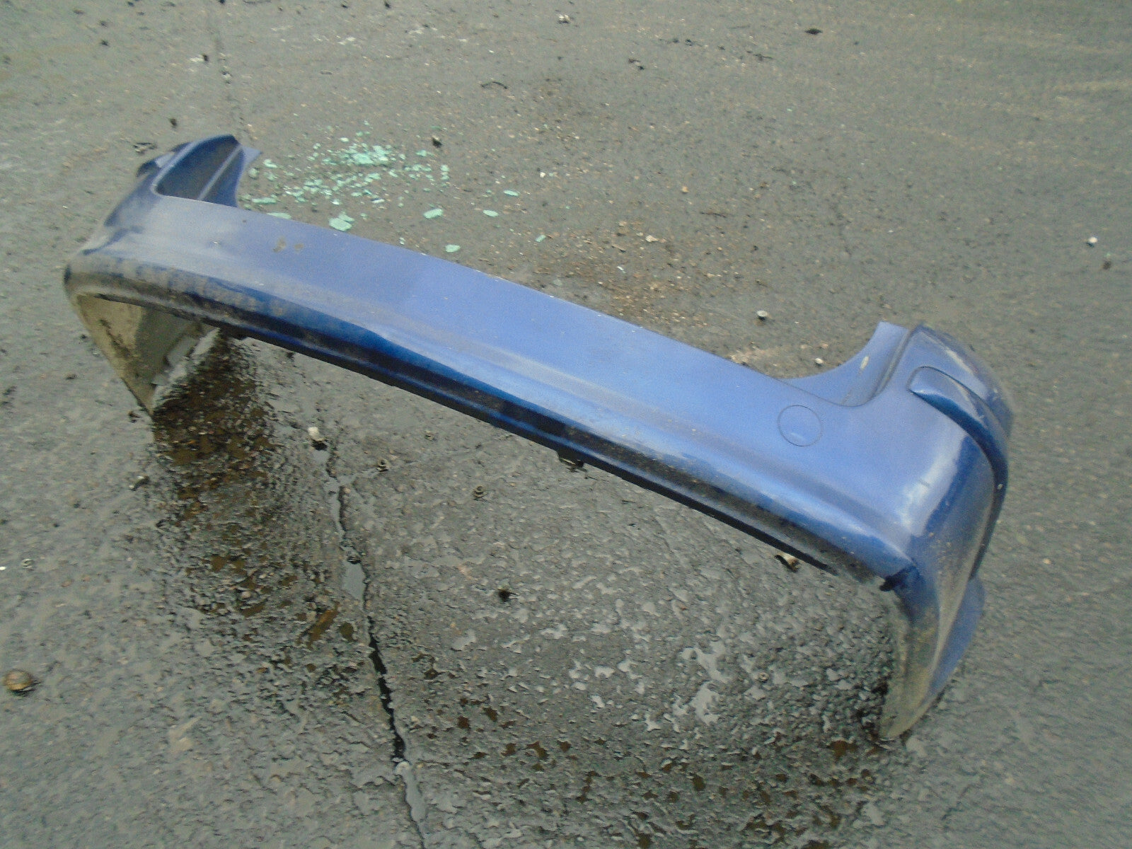 VAUXHALL ASTRA H MK5 ESTATE 2009 REAR COMPLETE BUMPER  BLUE Z21B