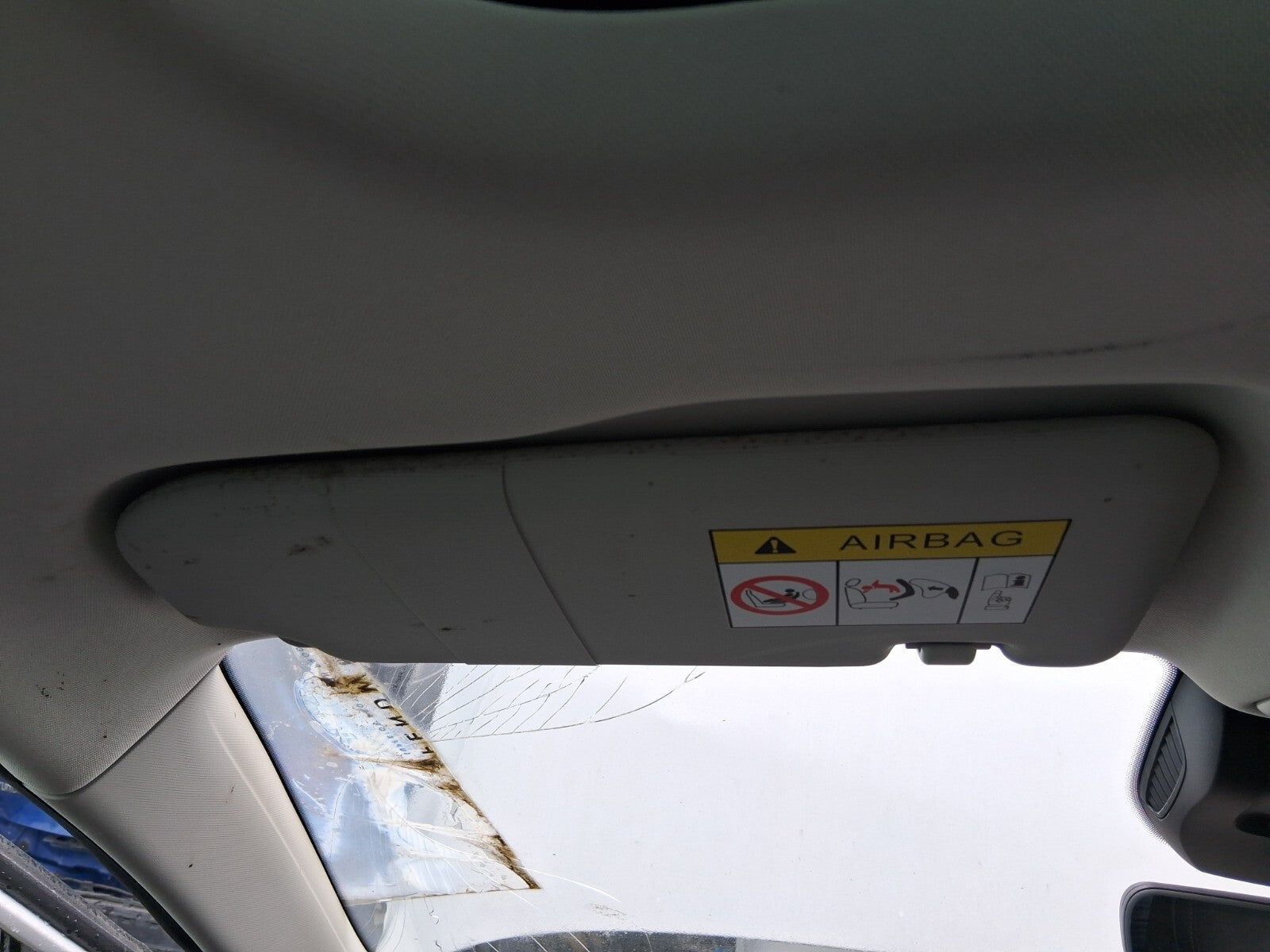 2022 MG HS EXCLUSIVE NS PASSENGER SIDE FRONT INTERIOR SUN VISOR SHADE
