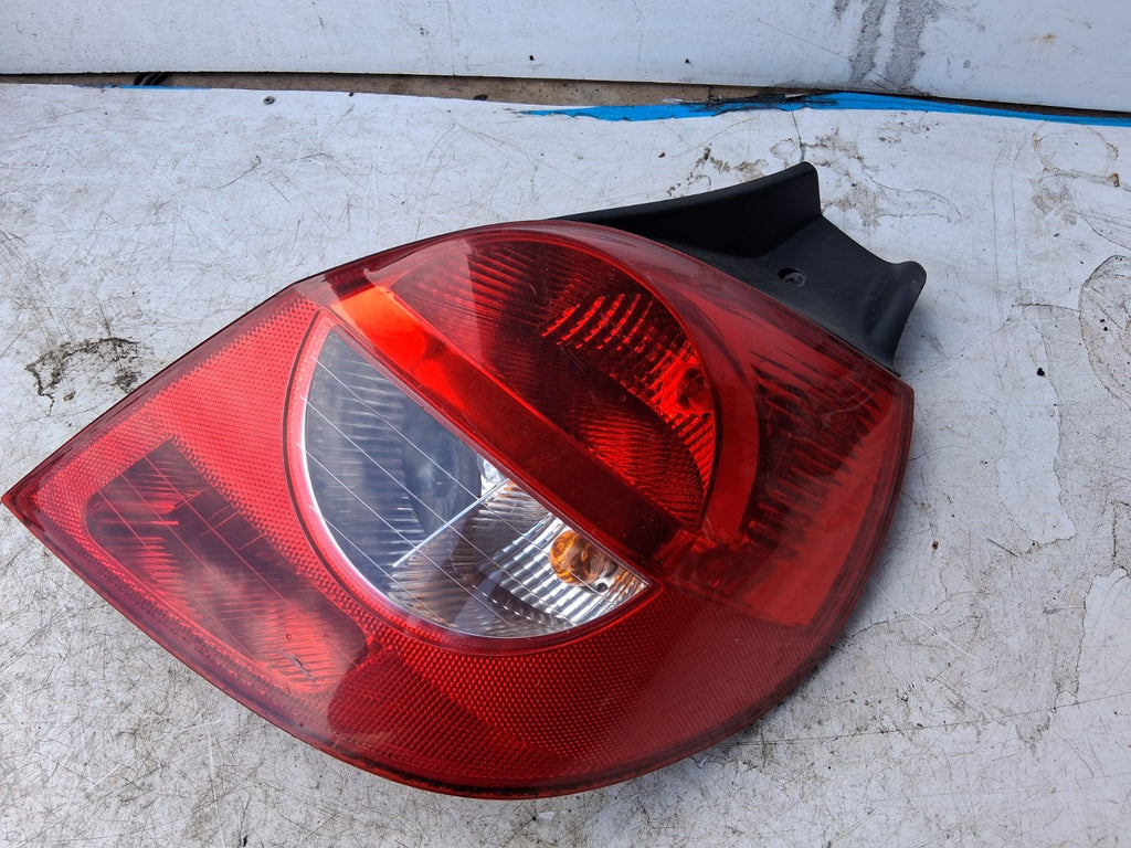 2008 RENAULT CLIO MK3 OSR DRIVER SIDE REAR TAIL LIGHT LAMP
