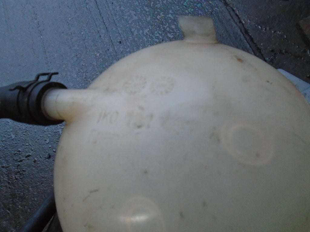 VW VOLKSWAGEN PASSAT 2014 B7 2.0 DIESEL COOLANT EXPANSION TANK