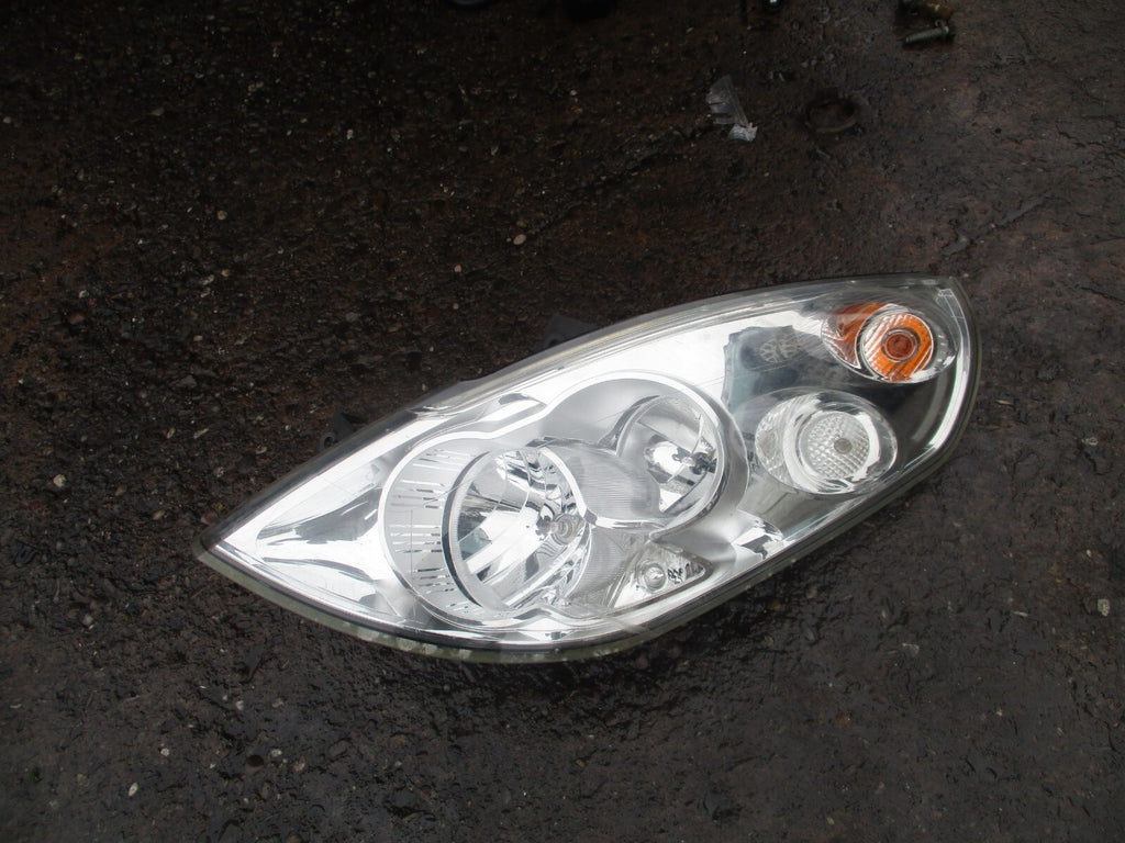 2013 RENAULT MASTER MK3 NSF PASSENGER SIDE FRONT HEADLIGHT HEADLAMP