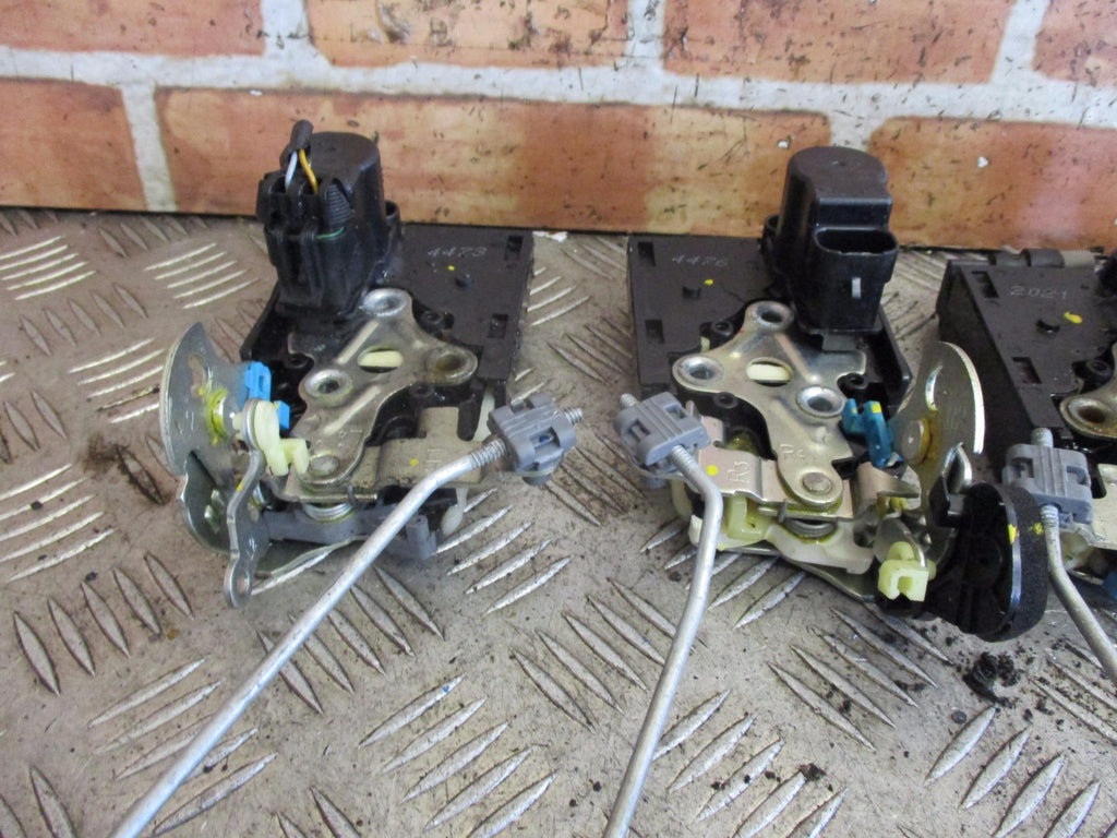 VAUXHALL VIVA 2015 4 X FULL SET NS OS FRONT & REAR DOOR LOCK MECH MECHANISM