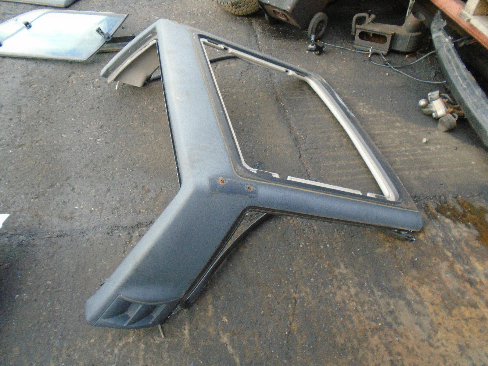 VAUXHALL FRONTERA MK1 1995 3 DOOR SPORT TOP ROOF HARDTOP FRAME