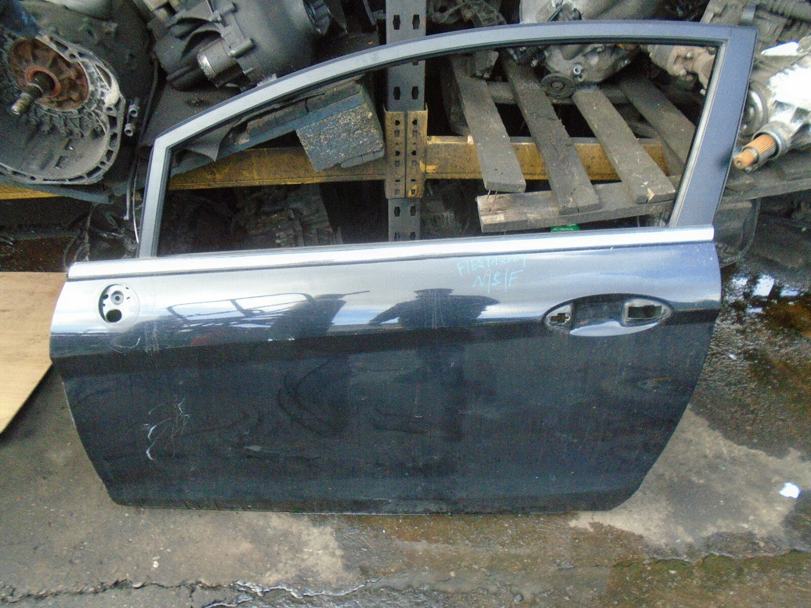 FORD FIESTA 2009 MK6 NSF FRONT PASSENGER SIDE COMPLETE DOOR BLACK