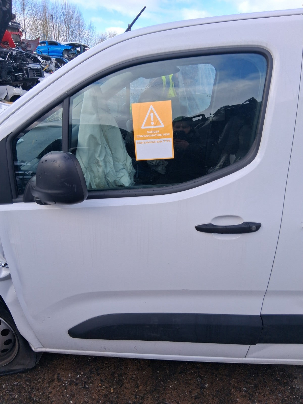 2024 CITROEN BERLINGO MK3 K9 NSF PASSENGER SIDE FRONT LEFT  BARE DOOR WHITE