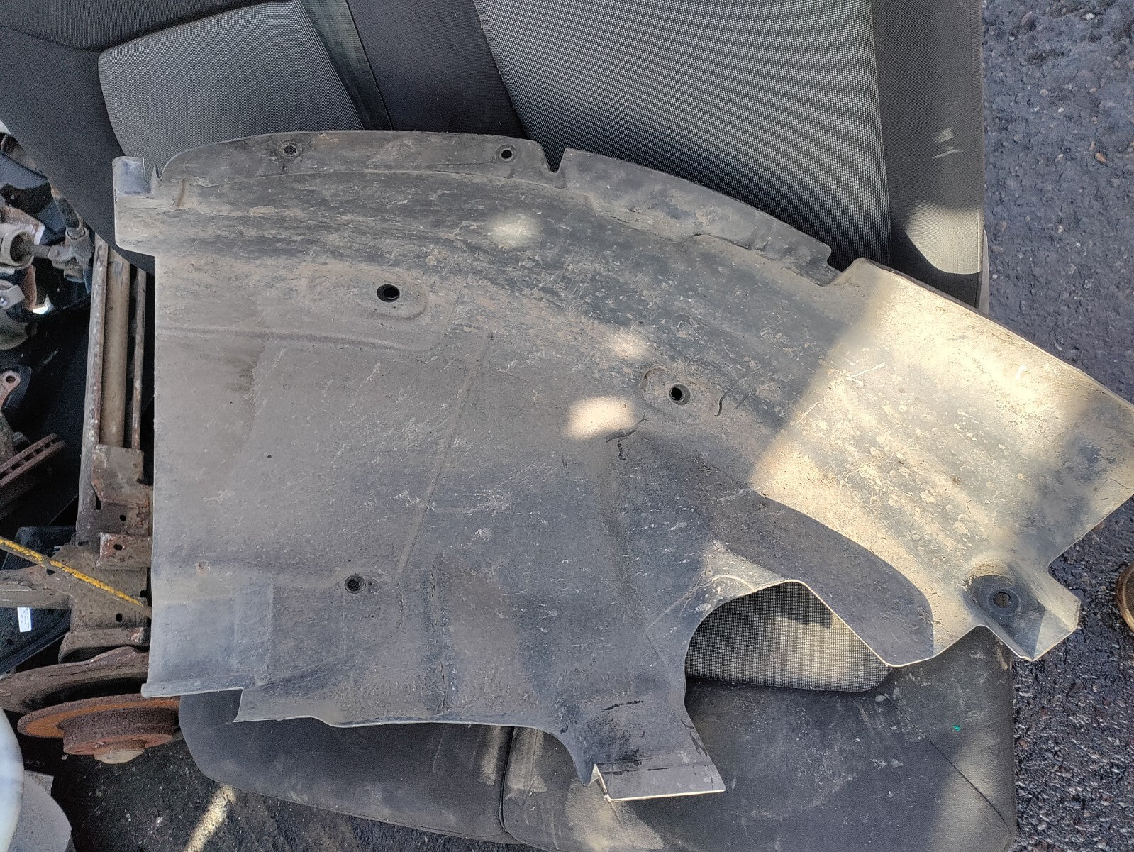 2021 MERCEDES BENZ SPRINTER W907 OSF DRIVER SIDE SPLASH GUARD A9076845605
